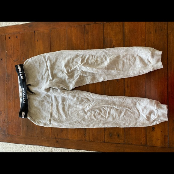 Ivy Park High Rise Joggers - Picture 3 of 4